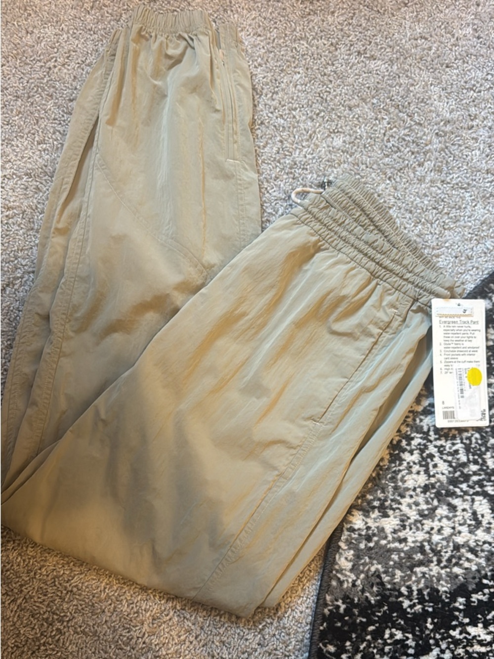 Lululemon pants